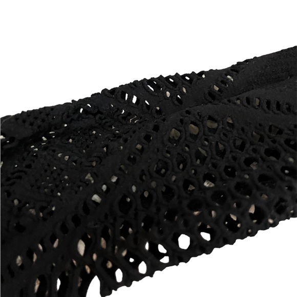 BEBE cut out top - Picture 4 of 5